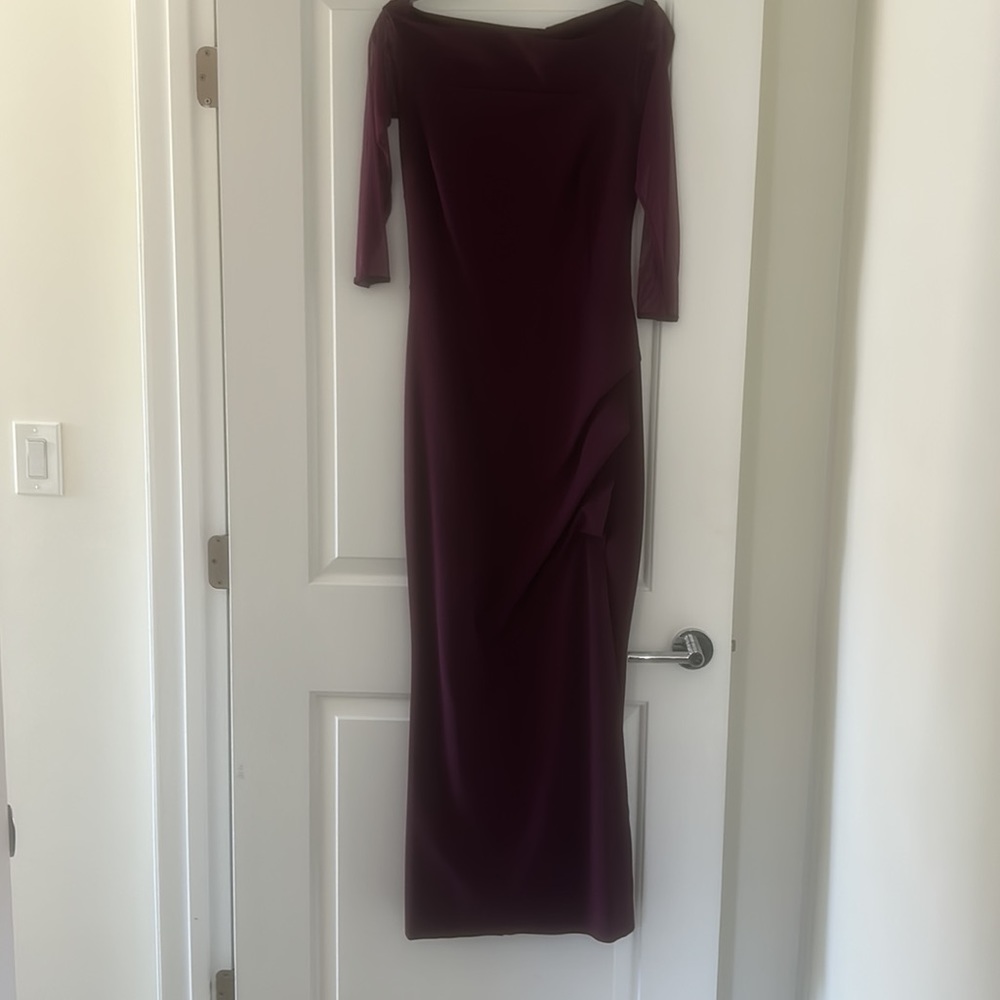 Stunning Chiara Boni size 8 purple gown. - Picture 3 of 3